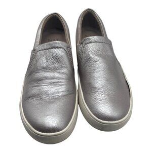 Naturalizer Women’s Pull on Metallic Platino Sneakers, Size 5